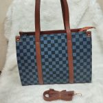 Leather Fashionable Side Bag Medium Size for Girls - Image 3